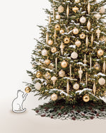 Sapin de Noël Parure Sacré-Cœur de 500 cm représenté à l'échelle à côté de silhouettes, pour juger de sa hauteur 