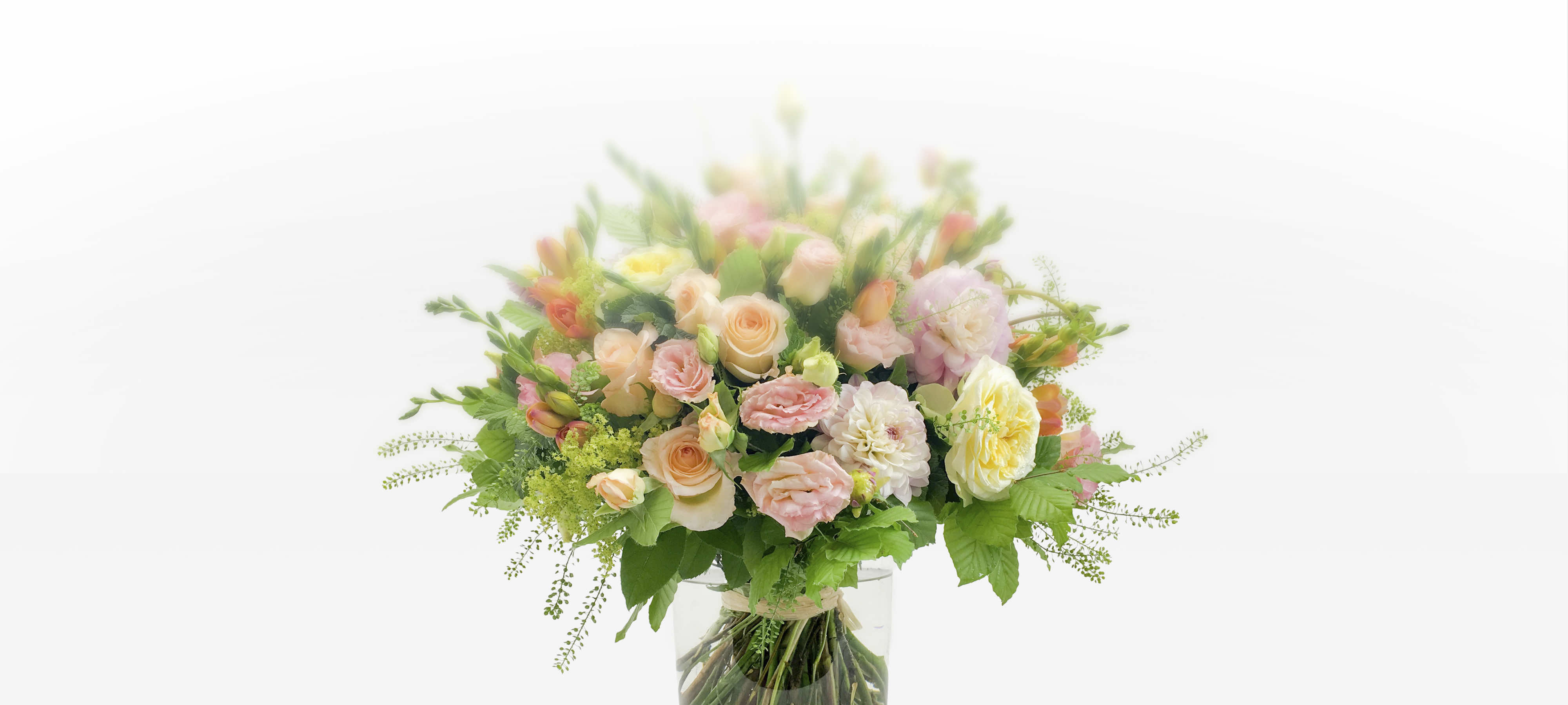 Refined pastel-toned bouquet